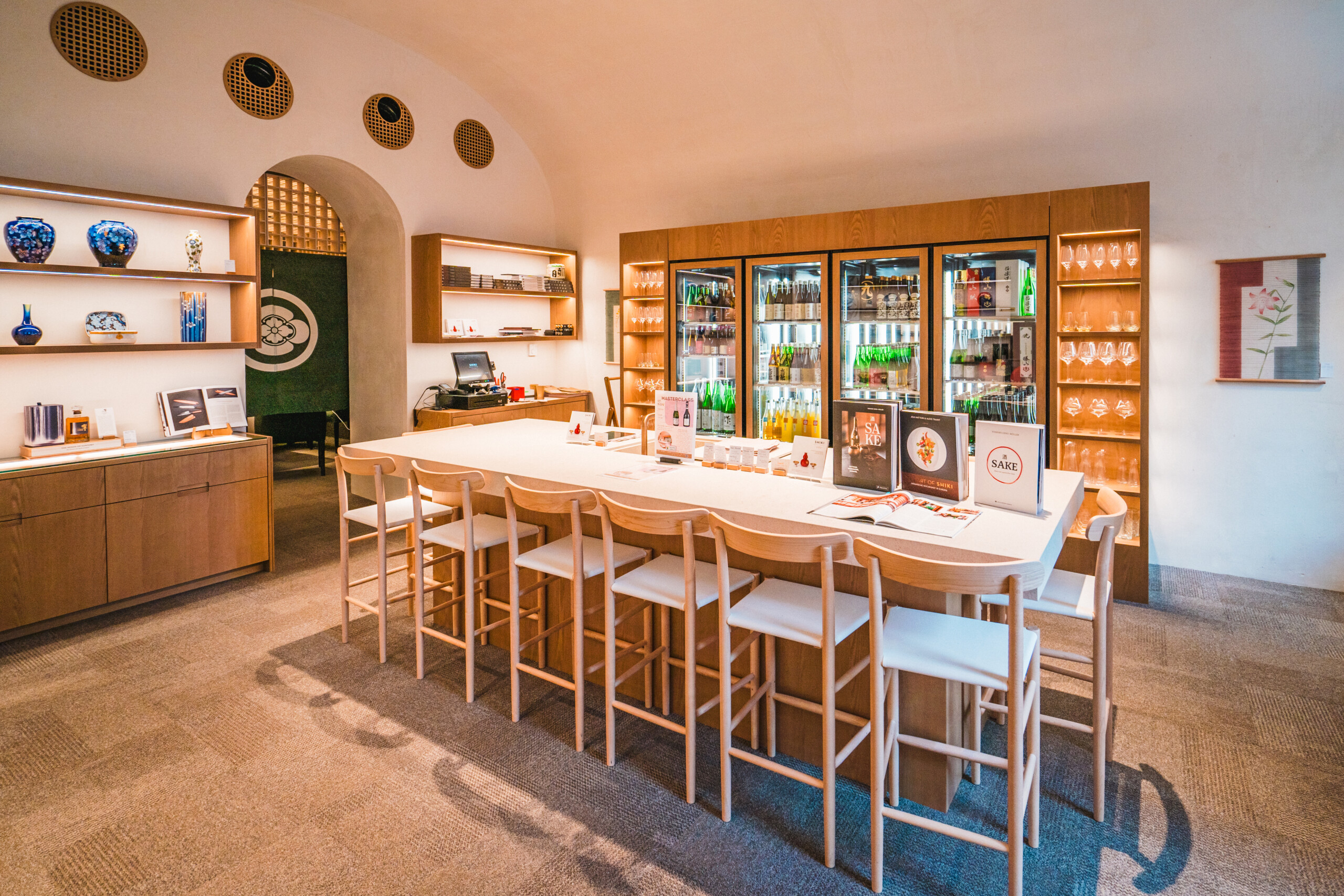 Irina-Thalhammer-Shiki-Boutique-Sakethek1125-10